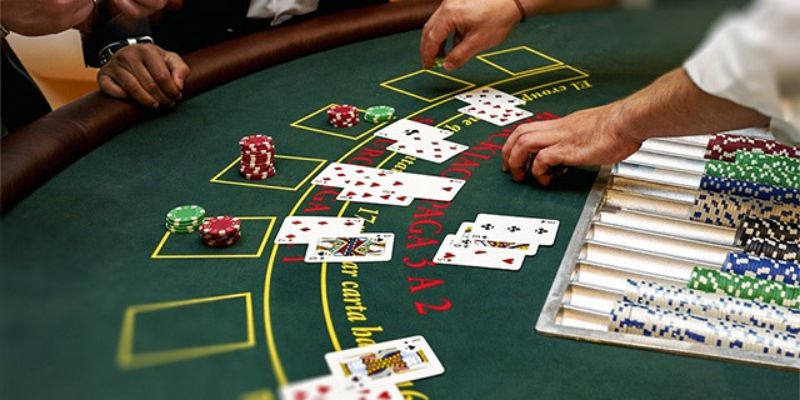 Giải thích chi tiết thuật ngữ poker là gì